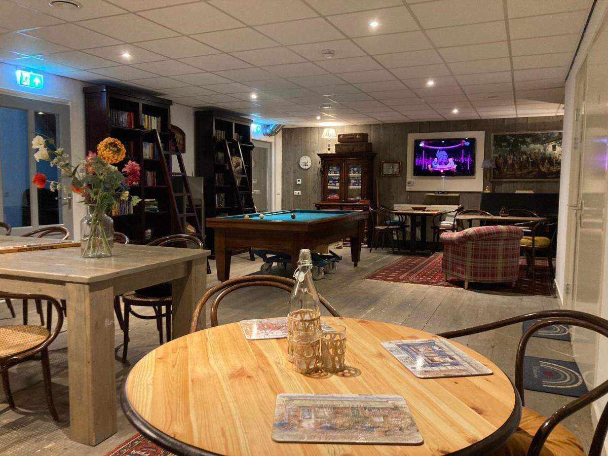 B&B Stations Koffiehuis Molkwerum 外观 照片